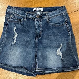 H&H Distressed Denim Shorts size 10
